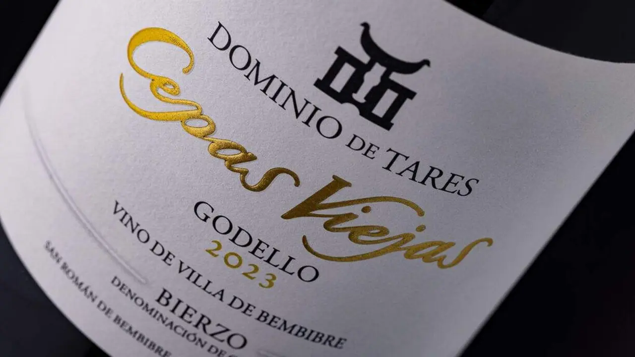 dominio-de-tares-presenta-cepas-viejas-godello-2023-2-1024x641