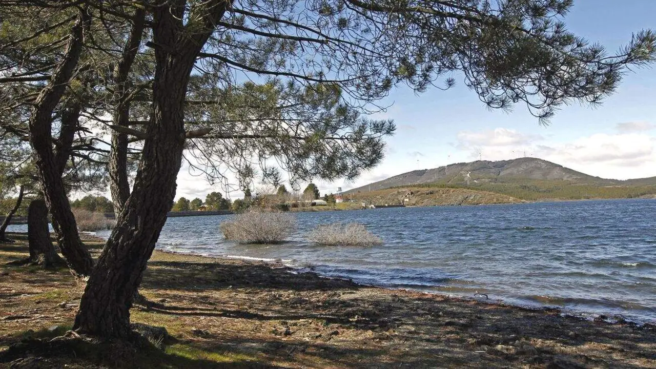 embalse de villameca