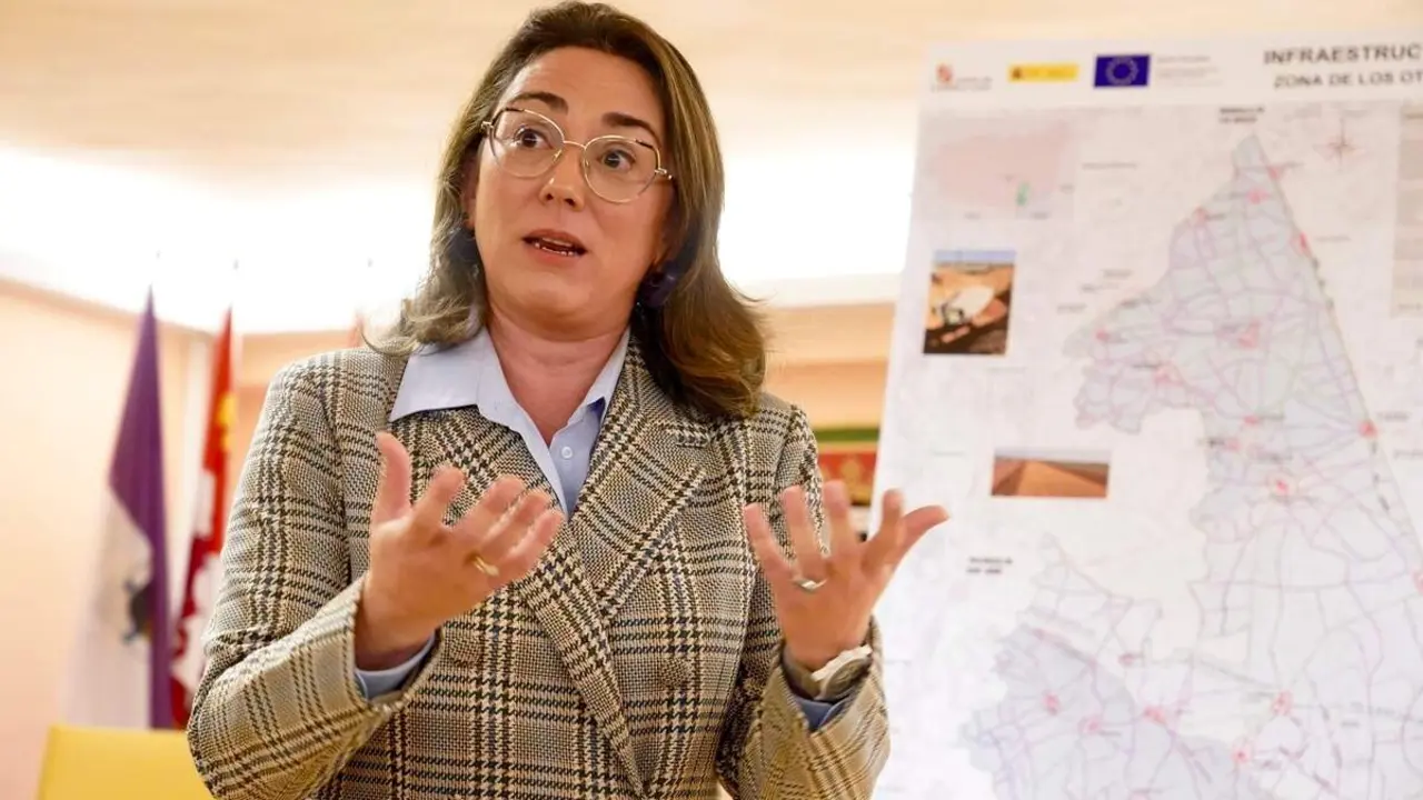 La consejera de Agricultura, Ganader&iacute;a y Desarrollo Rural, Mar&iacute;a Gonz&aacute;lez Corral, presenta el resultado final del proceso de concentraci&oacute;n parcelaria de la zona de Los Oteros.
