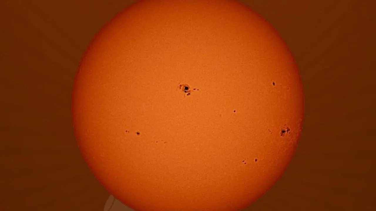 Cartel Observaci&oacute;n sol 17 enero