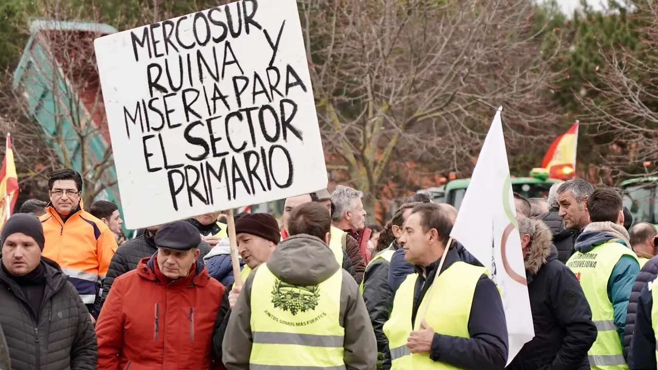La Uni&oacute;n Nacional de Asociaciones del Sector Primario Independientes (Unaspi) convoca una protesta contra el acuerdo de la Uni&oacute;n Europea y Mercosur.
