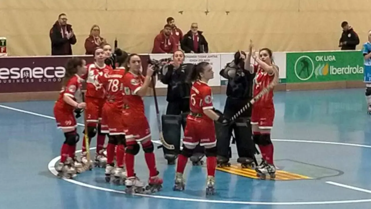 El Bembibre H.C no pudo solventar de manera positiva su encuentro ante el Esneca Fraga en Huesca, tras caer por un 4-2 bastante claro. Foto: Santi Rivera - BHC