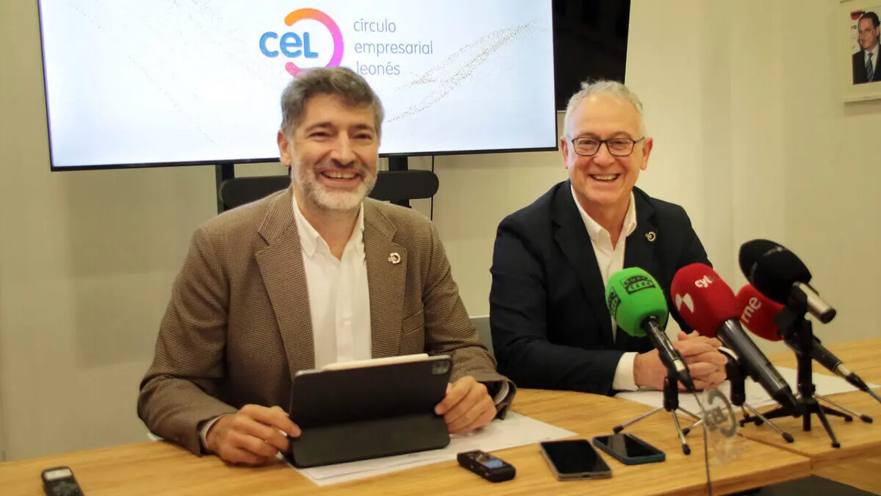 El presidente del C&iacute;rculo Empresarial Leon&eacute;s, Julio C&eacute;sar &Aacute;lvarez, y el secretario general, Niceso &Aacute;lvarez.