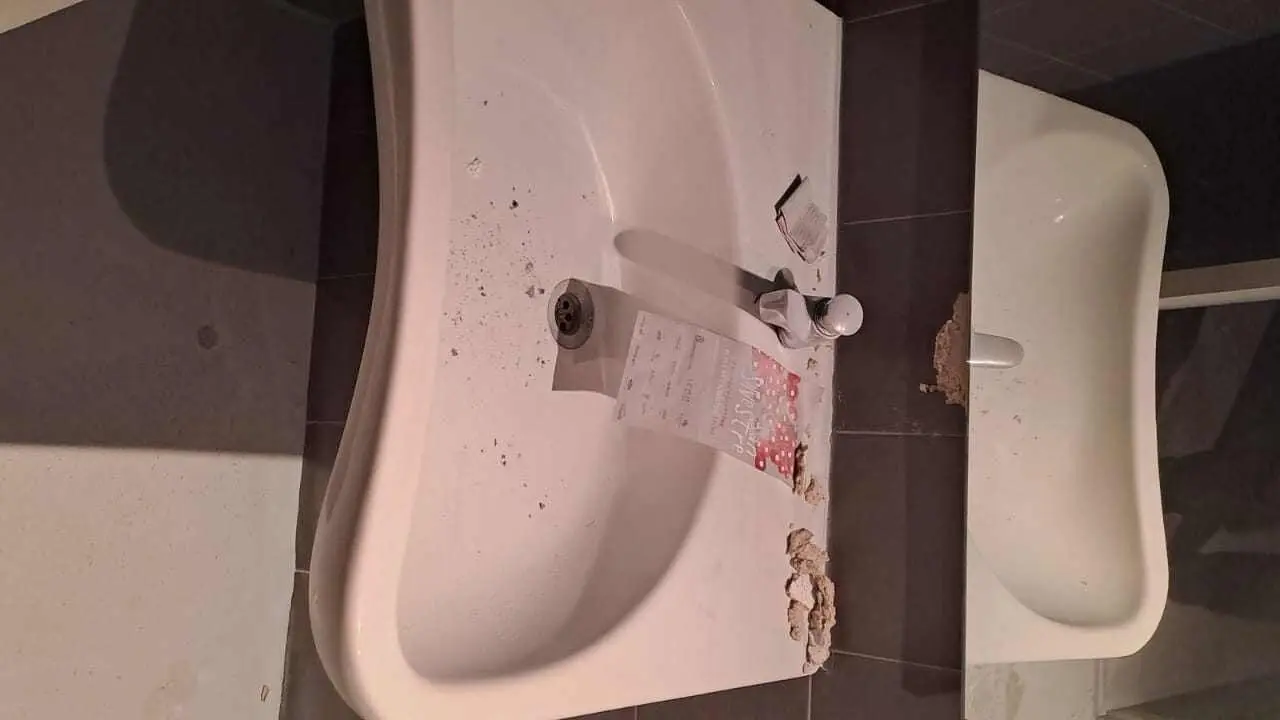 El Grupo Municipal de Uni&oacute;n del Pueblo Leon&eacute;s (UPL) ha reclamado al equipo de gobierno del Ayuntamiento de Le&oacute;n una actuaci&oacute;n inmediata en el pabell&oacute;n Ventas Oeste, al considerar que presenta un estado &ldquo;lamentable&rdquo; de conservaci&oacute;n, mantenimiento y limpieza.