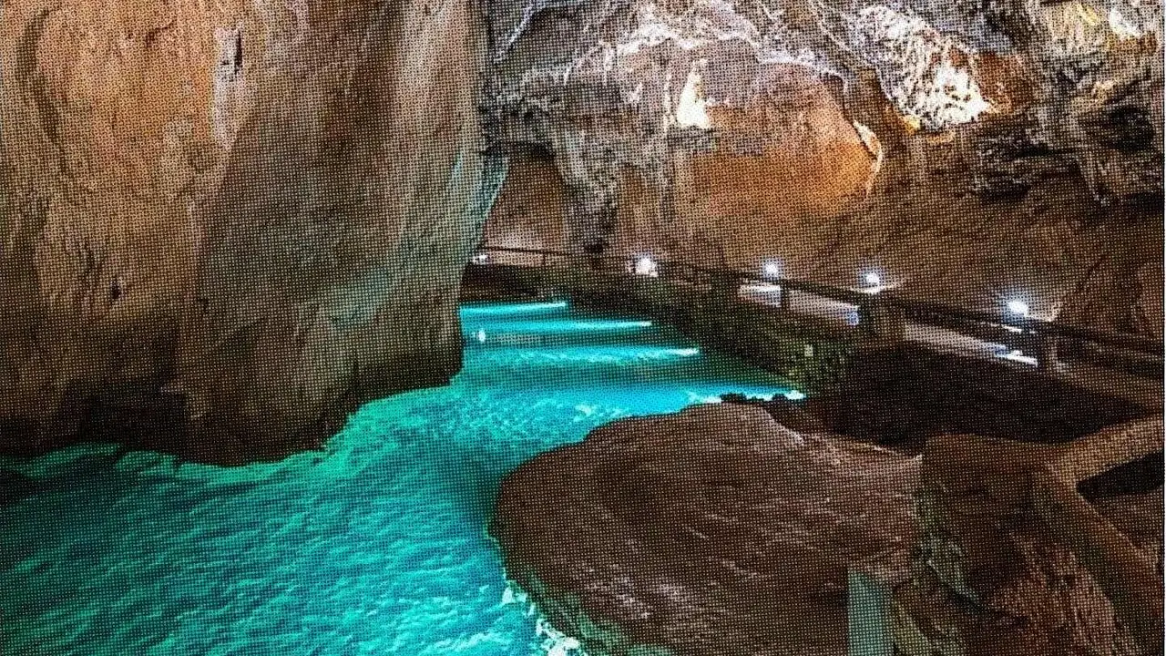 Monta&ntilde;as de Le&oacute;n_AnyMaking