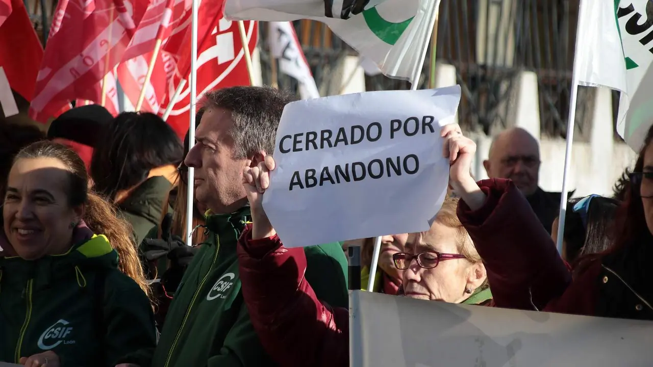 PROTESTA ANTONIO VALBUENA (5)