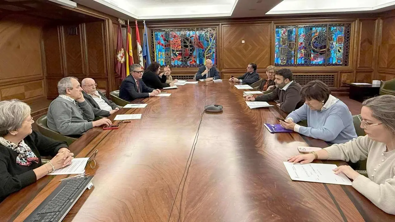 Imagen de la Junta de Gobierno Local del Ayuntamiento de Le&oacute;n celebrada este viernes.