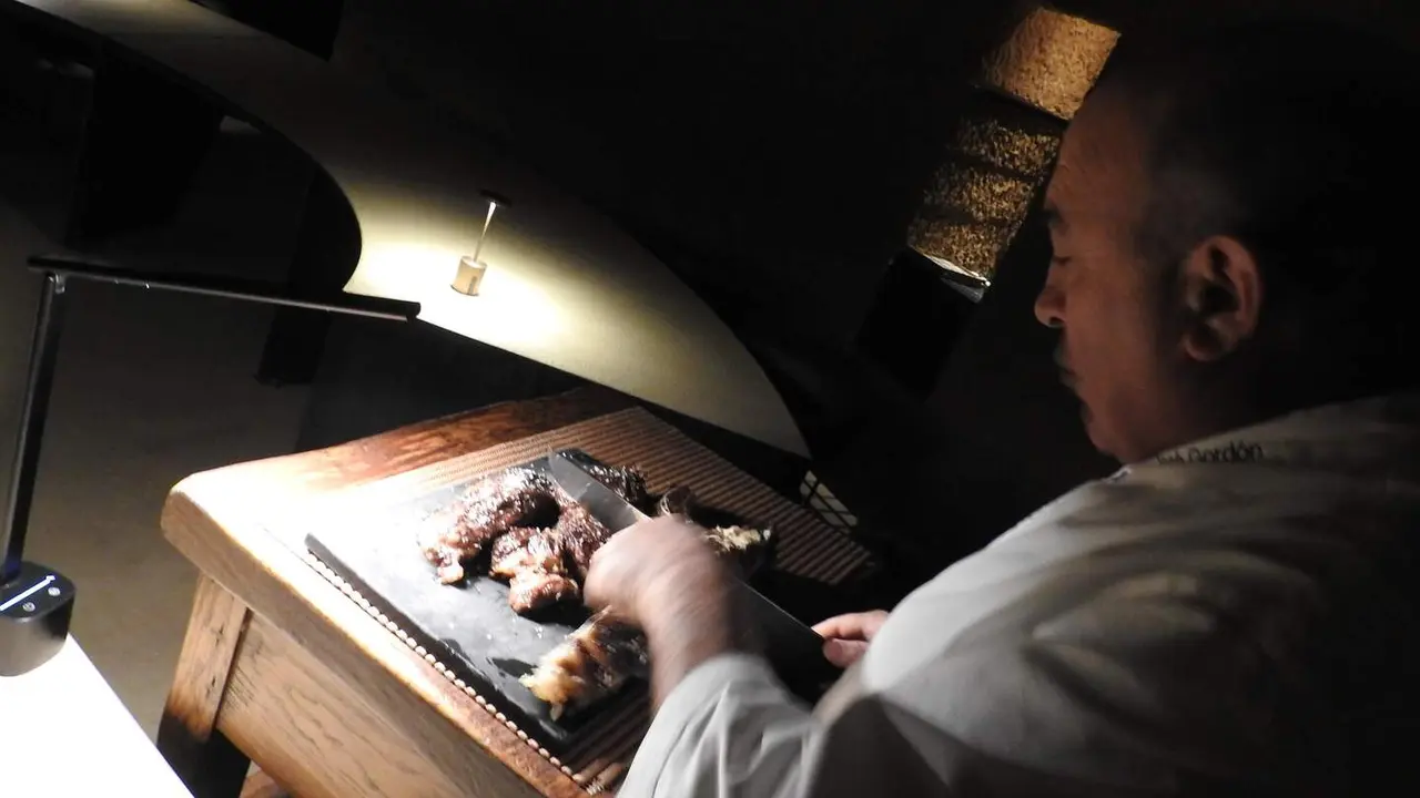 Nos adentramos en la pionera experiencia etnogastron&oacute;mica de Jos&eacute; Gord&oacute;n en la localidad leonesa de Jim&eacute;nez de Jamuz 48 horas antes de que abra sus puertas a comensales de todo el mundo. Foto: A.F.R.