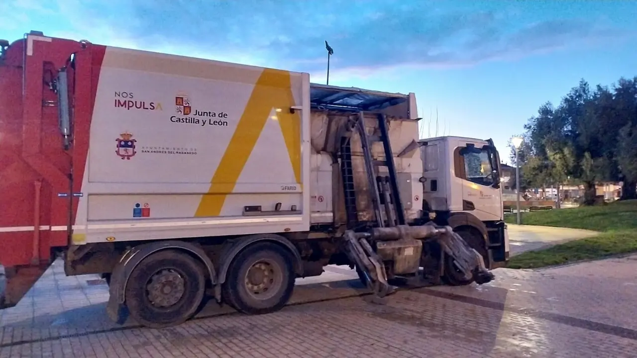 907973fb-b590-42ca-808f-5c466357ba78