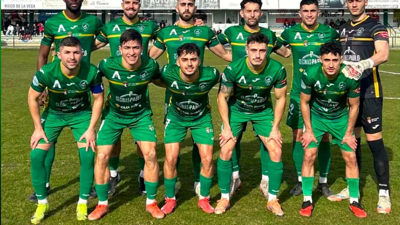 Equipo inicial del Atl&eacute;tico Astorga este s&aacute;bado ante el Langreo.