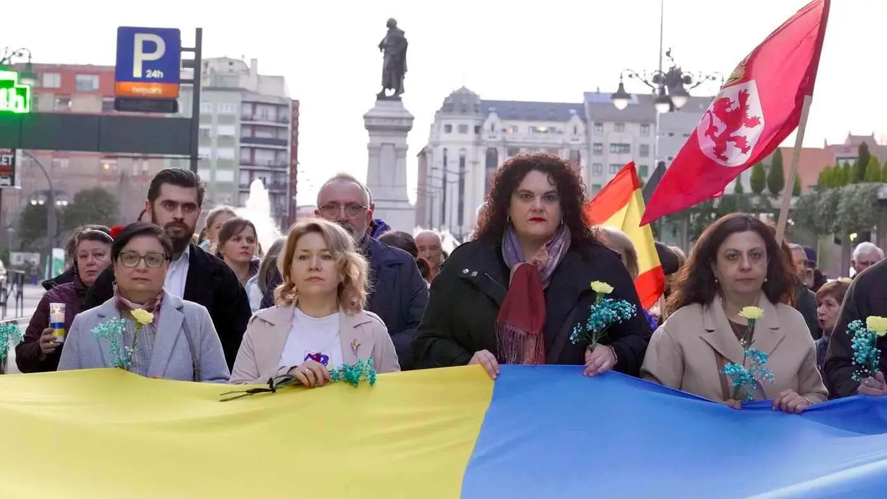 La Asociaci&oacute;n de Amigos Leoneses Ucranianos Damnificados convoca una manifestaci&oacute;n con motivo del cuarto aniversario del inicio de la invasi&oacute;n de Rusia a Ucrania. Foto: Campillo