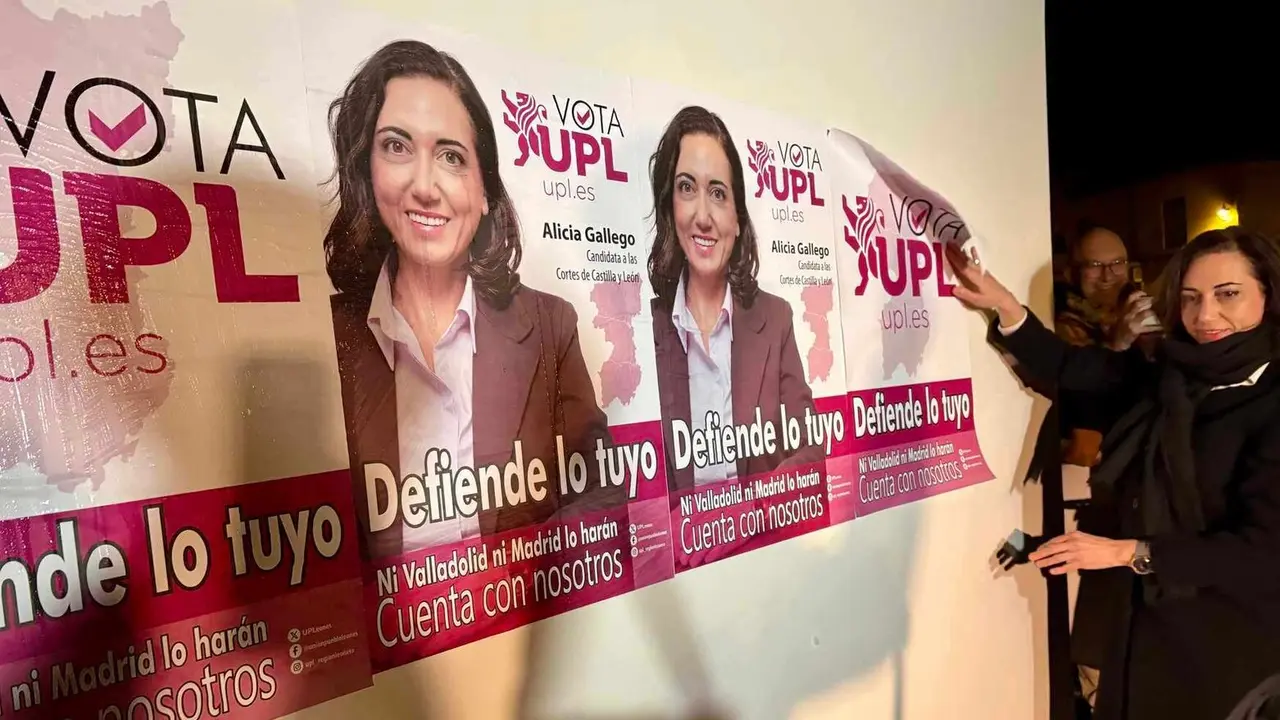 La Uni&oacute;n del Pueblo Leon&eacute;s dio en la madrugada de este viernes el pistoletazo de salida a la campa&ntilde;a electoral de cara a las auton&oacute;micas del pr&oacute;ximo 15 de marzo con su tradicional pegada de carteles, celebrada frente a la Bas&iacute;lica de San Isidoro, considerada Cuna del Parlamentarismo.