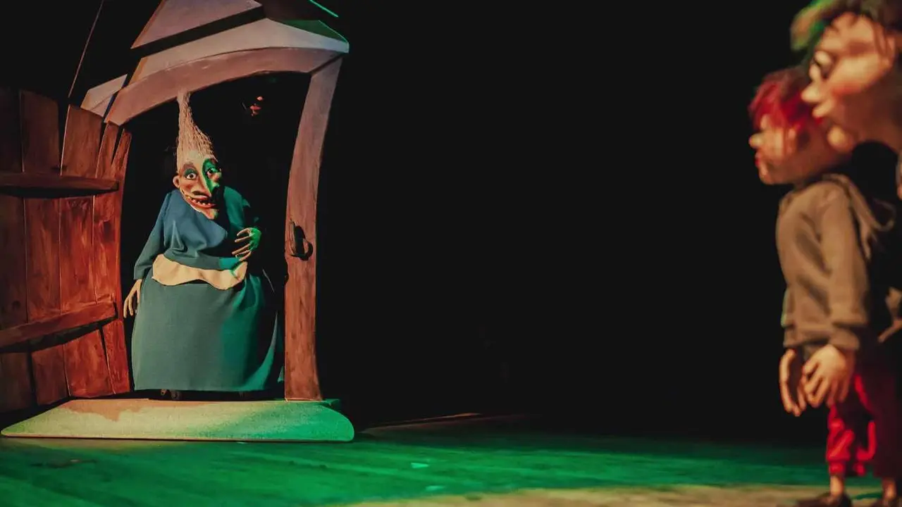 Bruja Rechinadientes. (2)