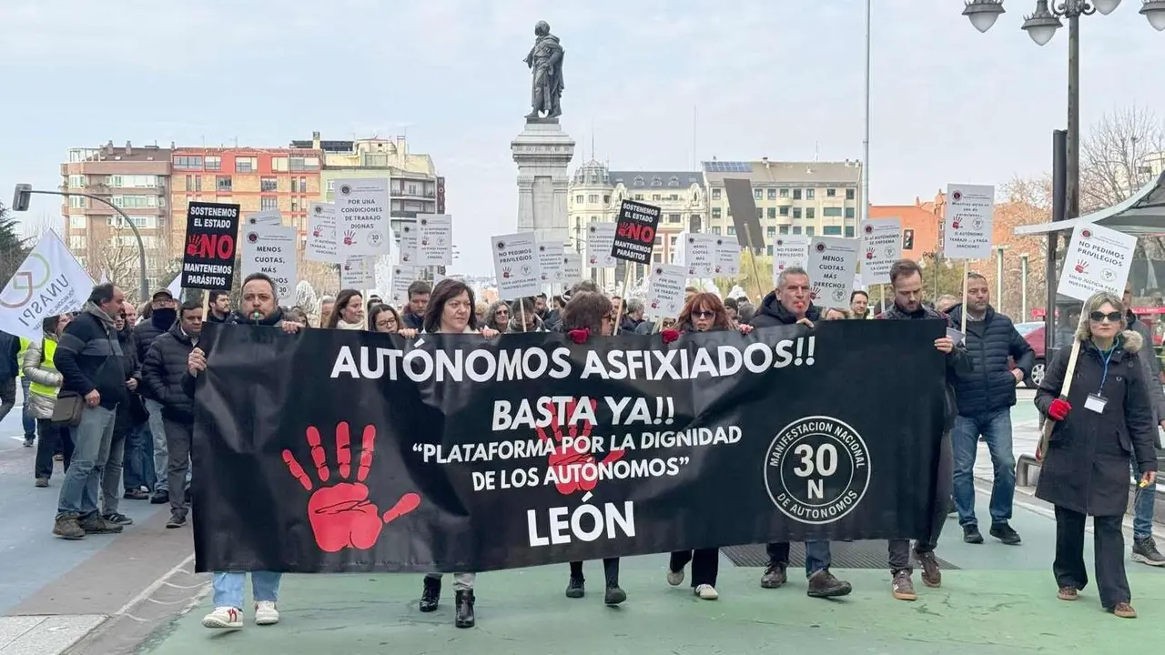 Aut&oacute;nomos (6)