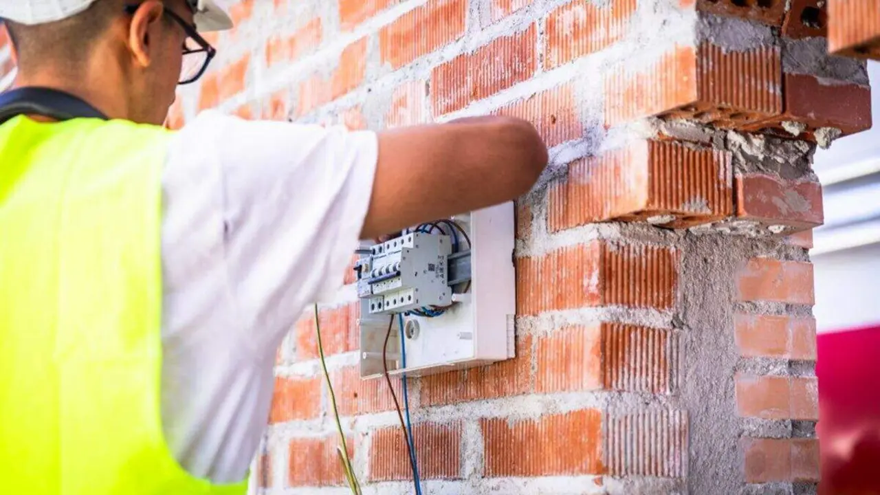 El n&uacute;mero de personas desempleadas registradas en las oficinas del Servicio P&uacute;blico de Empleo Estatal (SEPE), al finalizar el mes de febrero en la provincia de Le&oacute;n se mantiene estable con un descenso de dos personas.