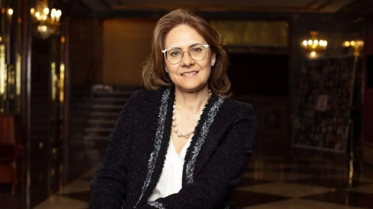 La catedr&aacute;tica Mar&iacute;a Encina Cortizo