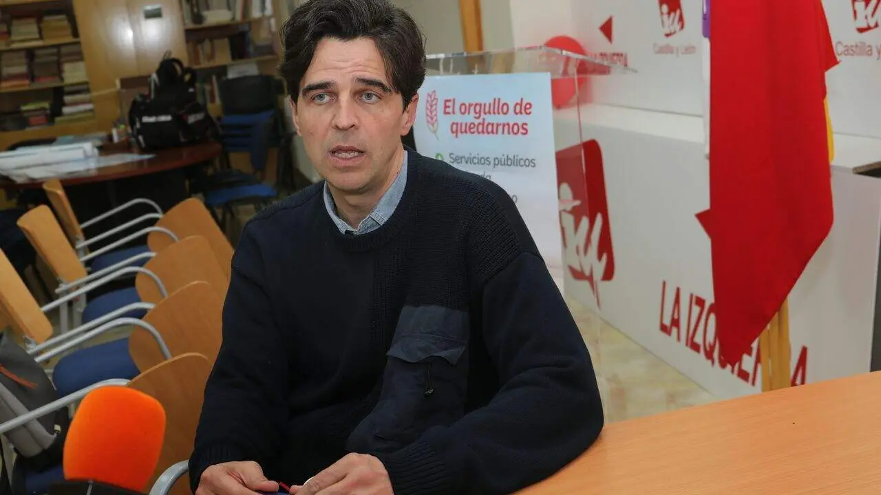 Juan Gasc&oacute;n, candidato de la coalici&oacute;n IU-Movimiento Sumar-Equo en las elecciones a las Cortes de Castilla y Le&oacute;n 2026