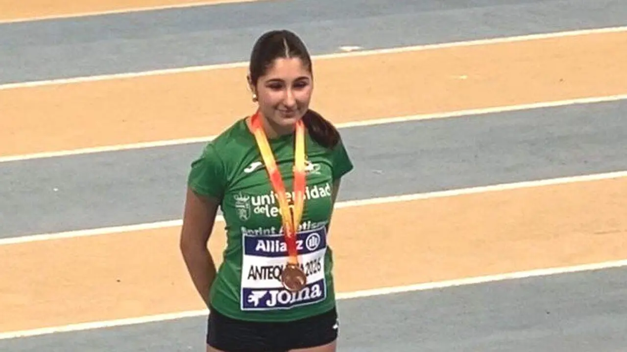 Claudia Santamarta 1