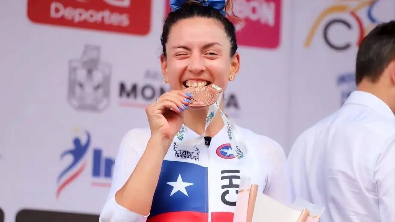 Aranza Villal&oacute;n (Eneicat-Be Call) logr&oacute; el bronce en el Campeonato Panamericano de contrarreloj.