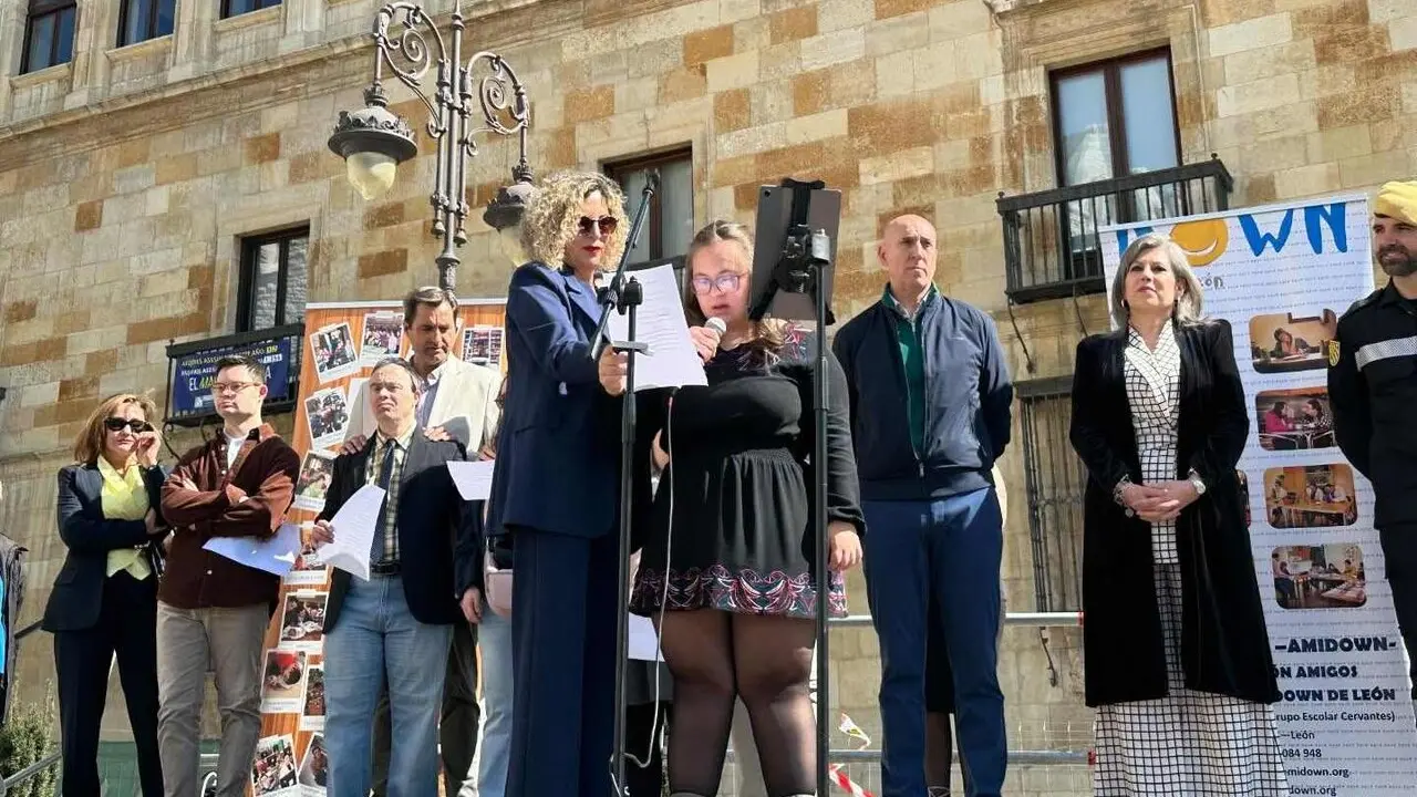 Le&oacute;n se moviliza por la inclusi&oacute;n en el D&iacute;a del S&iacute;ndrome de Down. Actos, charlas y una jornada institucional refuerzan la visibilidad social en la capital. Fotos: AytoLe&oacute;n | CyDLeonesa