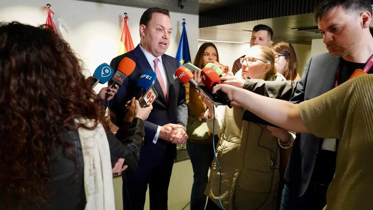 El director general de la Fundaci&oacute;n Obra Social de Castilla y Le&oacute;n (Fundos), Jos&eacute; Mar&iacute;a Viejo, presenta la memoria anual de actividades del a&ntilde;o 2025