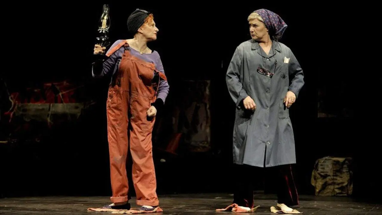 Representaci&oacute;n teatral El cerco de Leningrado'