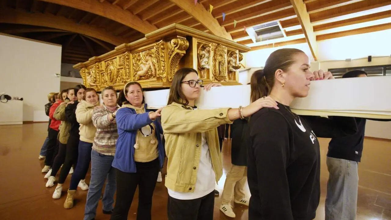 VIRGEN DOLORES CACABELOS (1)