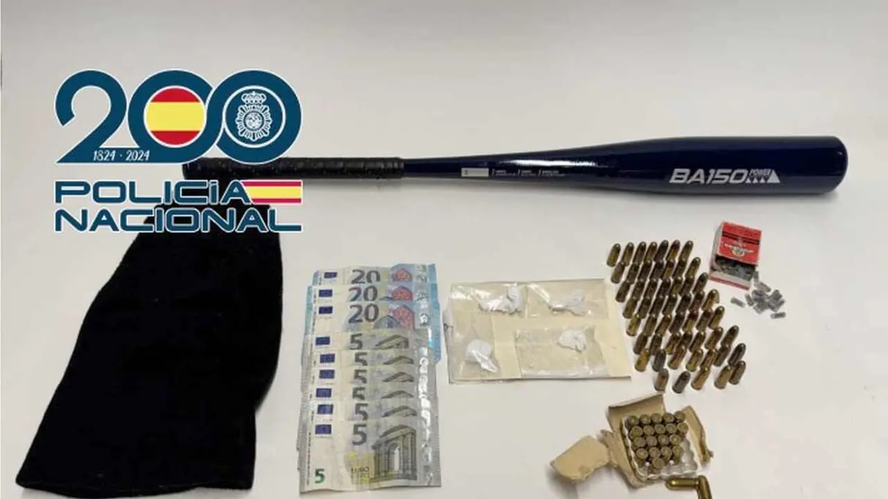 Imagen del material incautado por la Polic&iacute;a Nacional durante la intervenci&oacute;n.