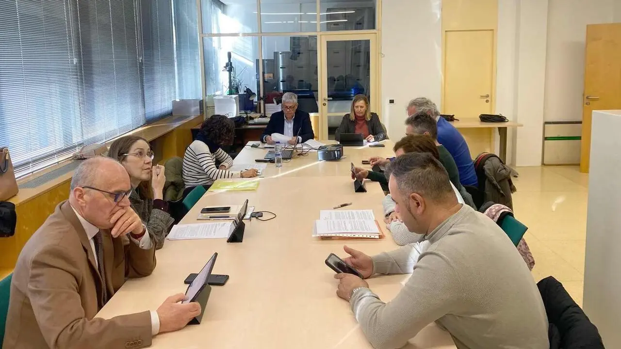 Un instante de la reuni&oacute;n en la comisi&oacute;n de Patrimonio.