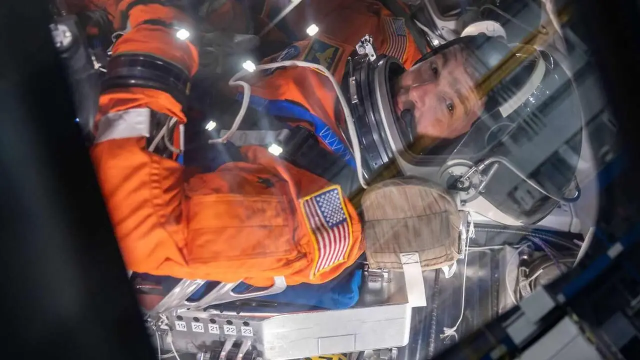 Imagen de uno de los astronautas participantes en la misi&oacute;n.