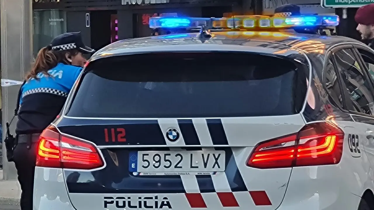 Polic&iacute;a Local (3)