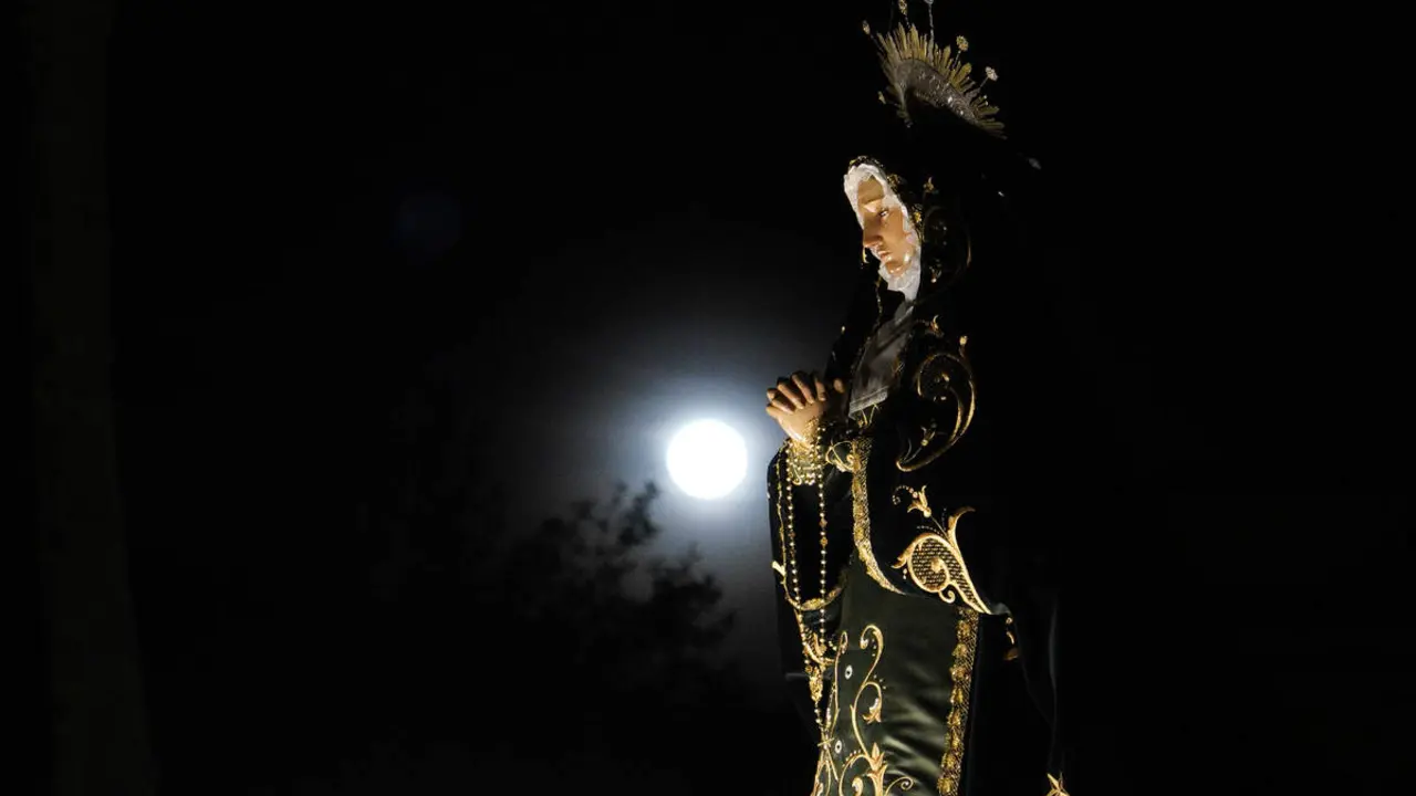 Procesi&oacute;n de la Sant&iacute;sima Virgen de los Dolores y Ver&oacute;nica de Villafranca del Bierzo (Le&oacute;n)