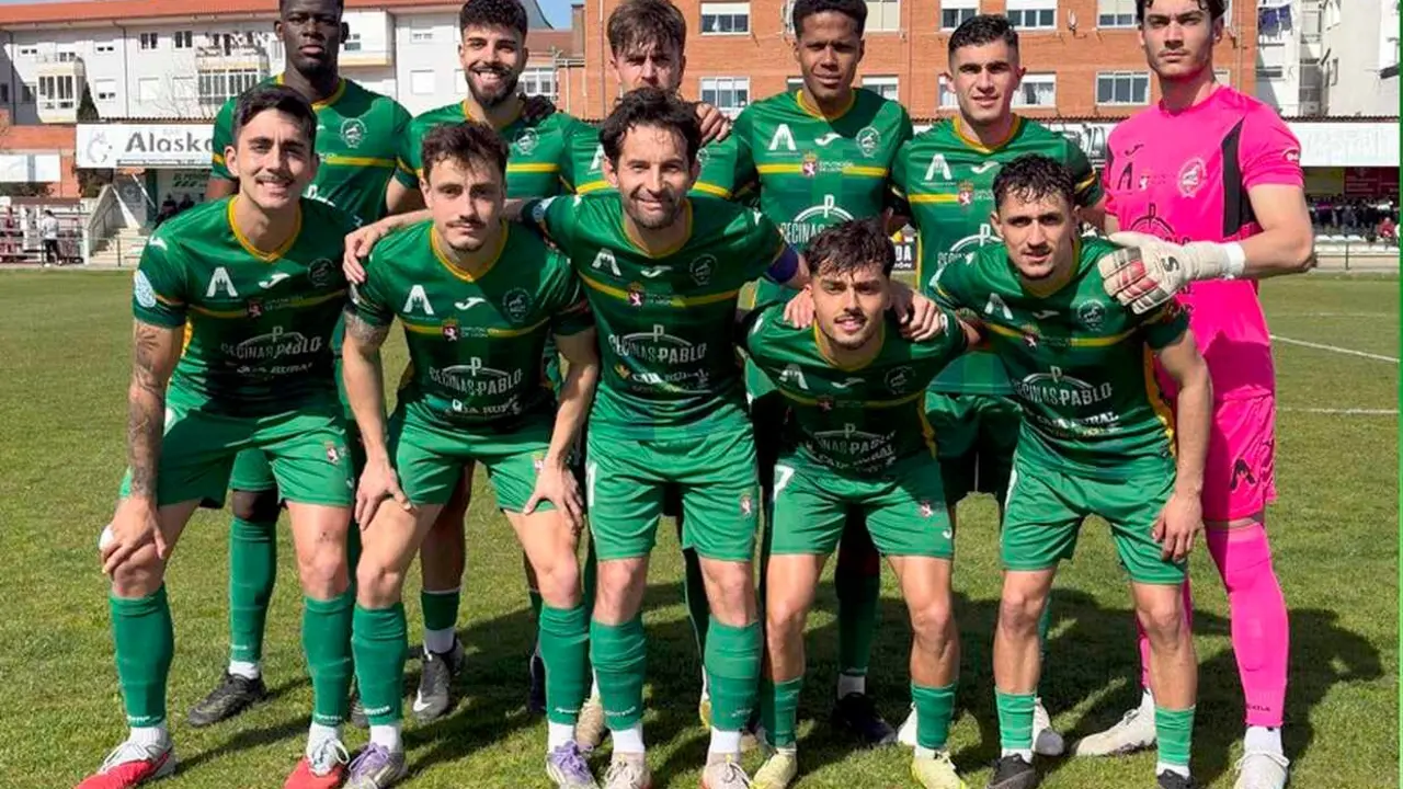 Alineaci&oacute;n inicia del Atl&eacute;tico Astorga en La Eragudina.