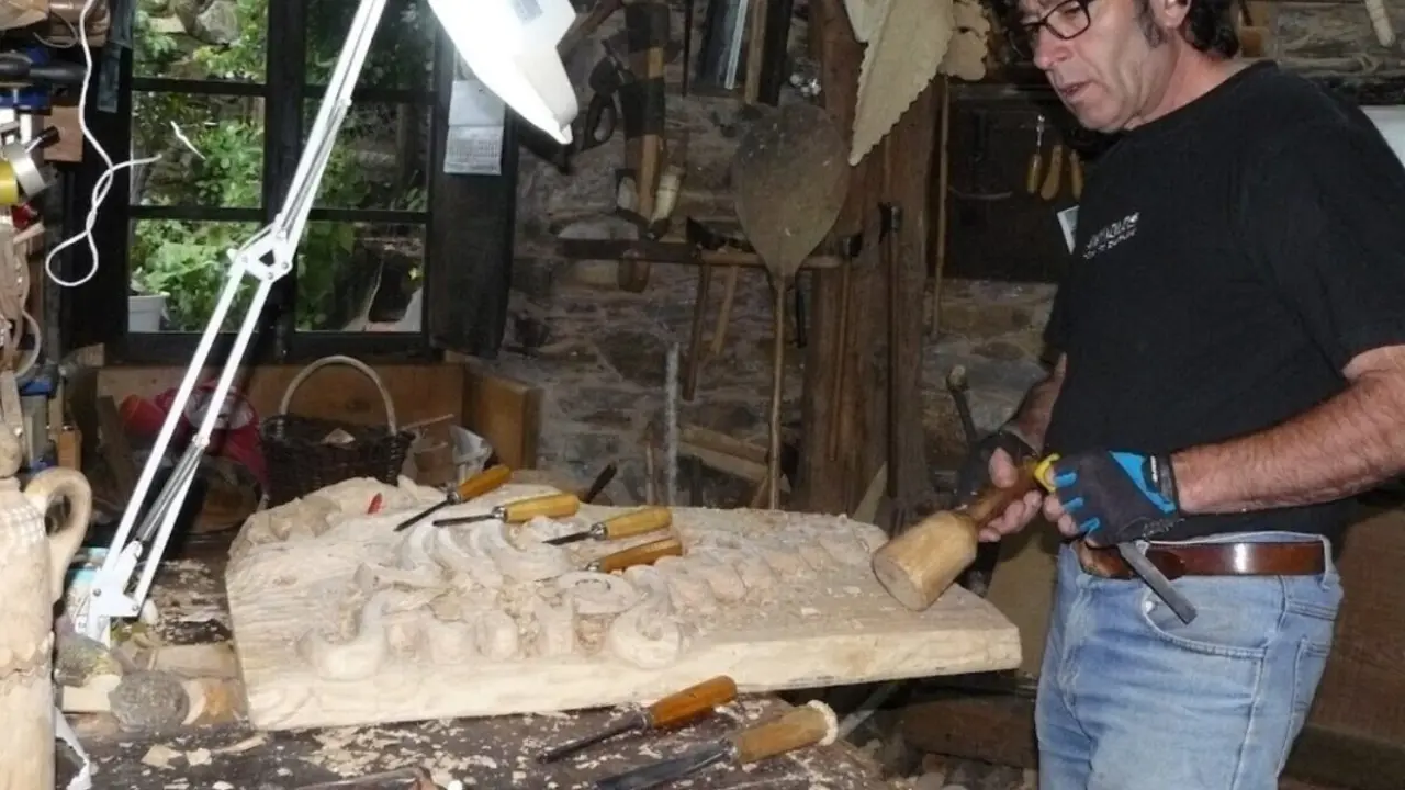 Taller de Artesan&iacute;a Pumarego, en Pereda de Ancares.