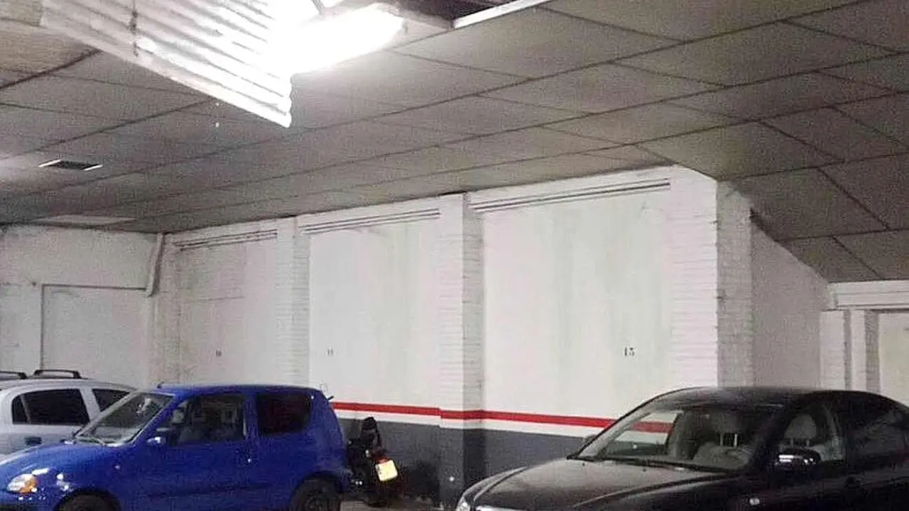 Imagen del lugar del accidente tomada por efectivos de la Polic&iacute;a Local de Le&oacute;n.