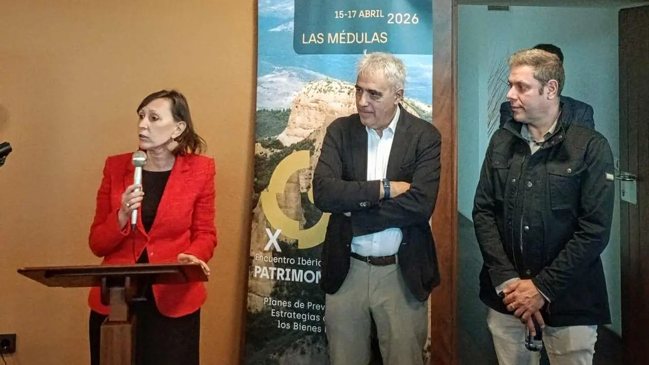 La directora general de Bellas Artes y Patrimonio Cultural, &Aacute;ngeles Albert, durante su intervenci&oacute;n.