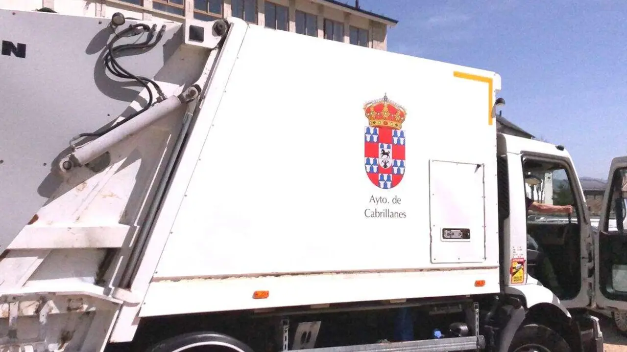 cami&oacute;n basura cabrillanes