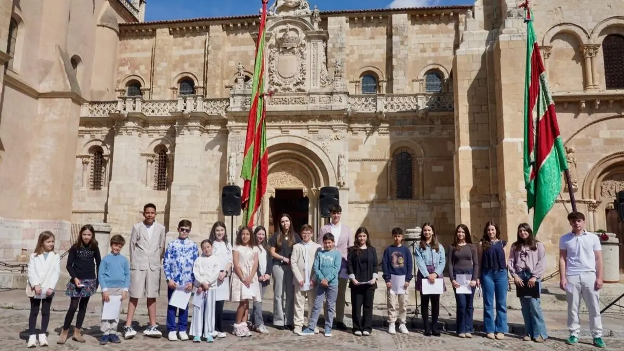 La Asociaci&oacute;n de Amigos de los Decreta celebra la d&eacute;cima lectura p&uacute;blica del texto de los Decreta del a&ntilde;o 1188 del rey Alfonso IX