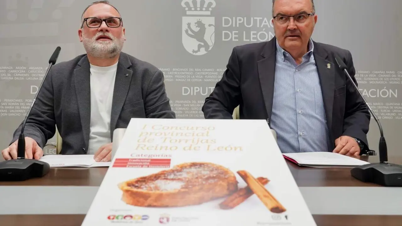 El vicepresidente de la Diputaci&oacute;n de Le&oacute;n y responsable de Productos de Le&oacute;n, Roberto Aller, y el presidente de la Asociaci&oacute;n Leonesa de Hoteler&iacute;a y Turismo, &Oacute;scar Garc&iacute;a, presentan el I Concurso Provincial de Torrijas Reino de Le&oacute;n