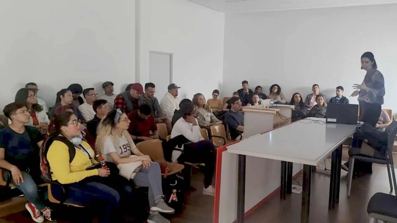Los participantes en el curso, durante la sesi&oacute;n en Comisiones Obreras Le&oacute;n.