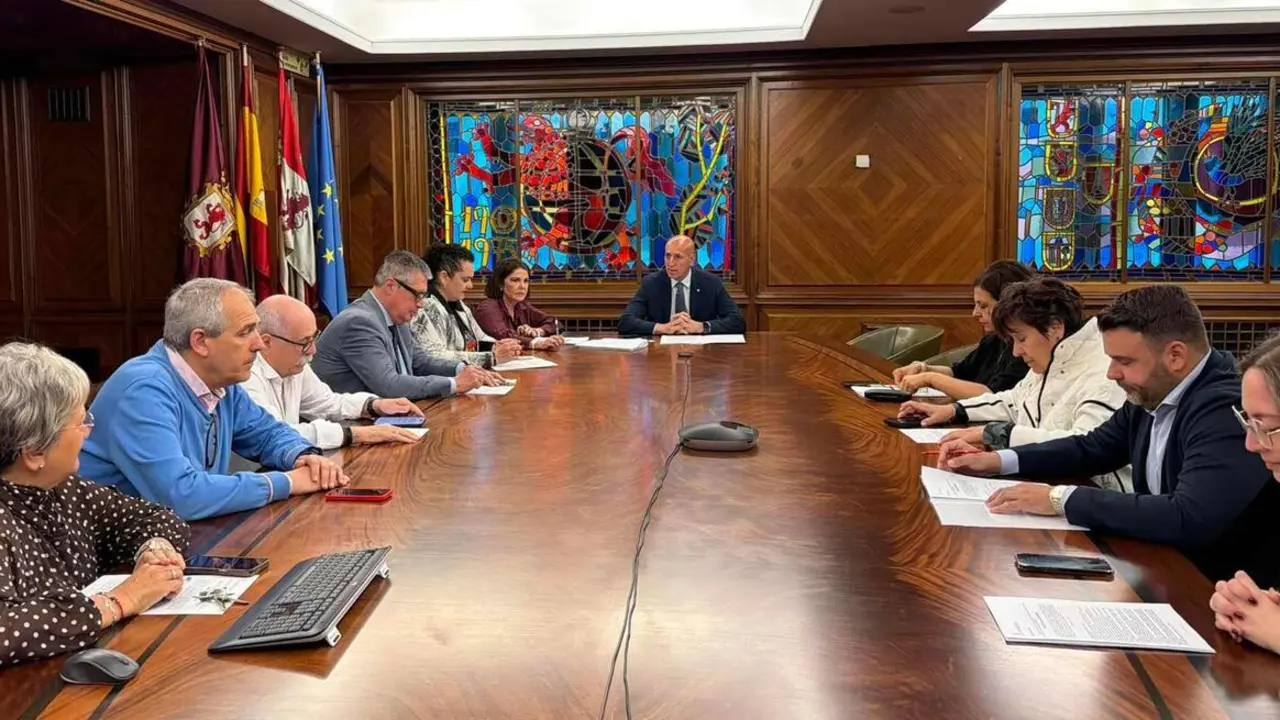 Imagen de la junta de Gobierno Local.