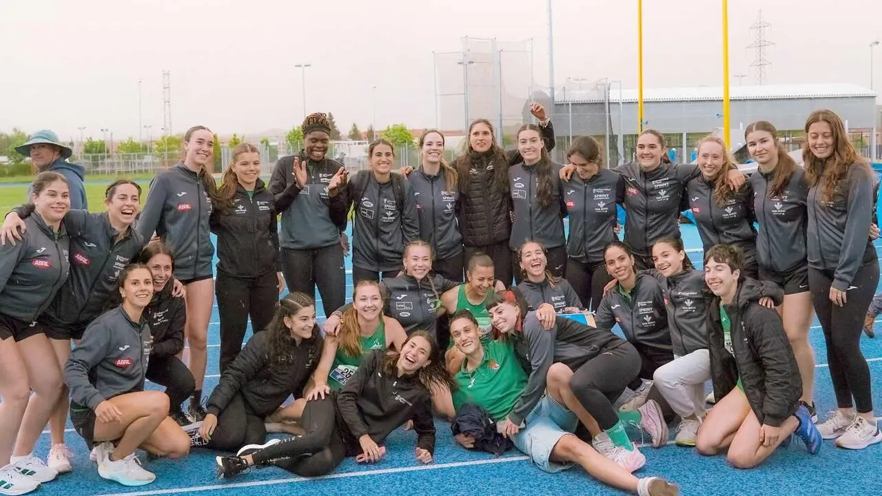El Universidad de Le&oacute;n Sprint Atletismo firm&oacute; este fin de semana una actuaci&oacute;n sin precedentes al conseguir su primera victoria en la Liga Iberdrola de Divisi&oacute;n de Honor, la m&aacute;xima categor&iacute;a del atletismo femenino nacional.