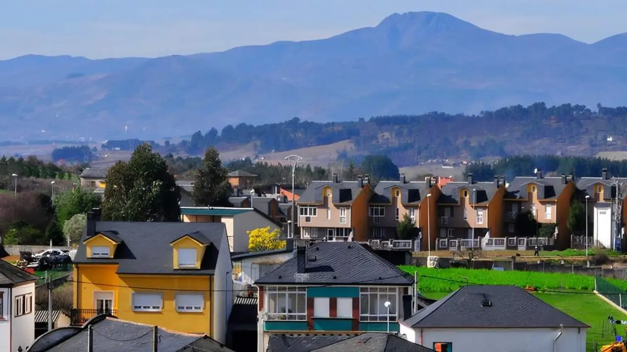 Imagen de la localidad berciana de Caba&ntilde;as Raras.