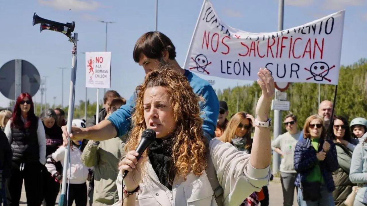 La asociaci&oacute;n vecinal de La Lastra convoca una protesta contra la planta de biomasa en Le&oacute;n