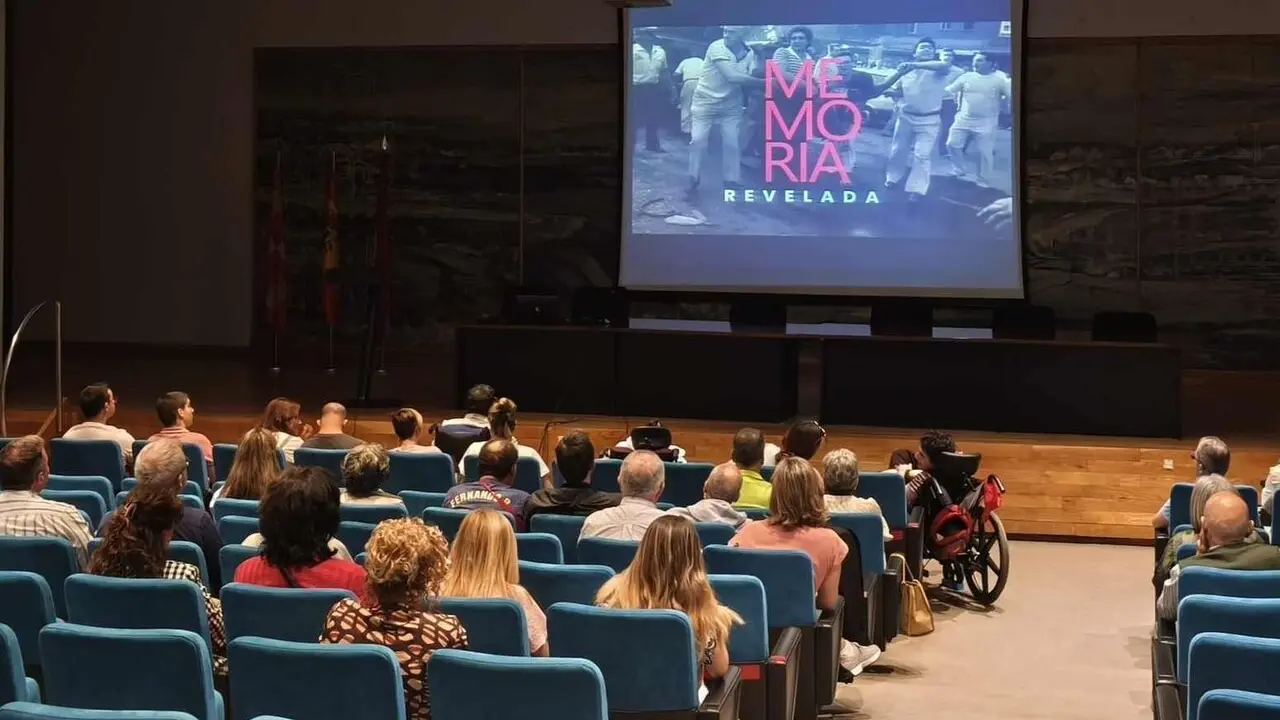 Un instante de la proyecci&oacute;n de 'Memoria revelada' en la Delegaci&oacute;n de la Junta.