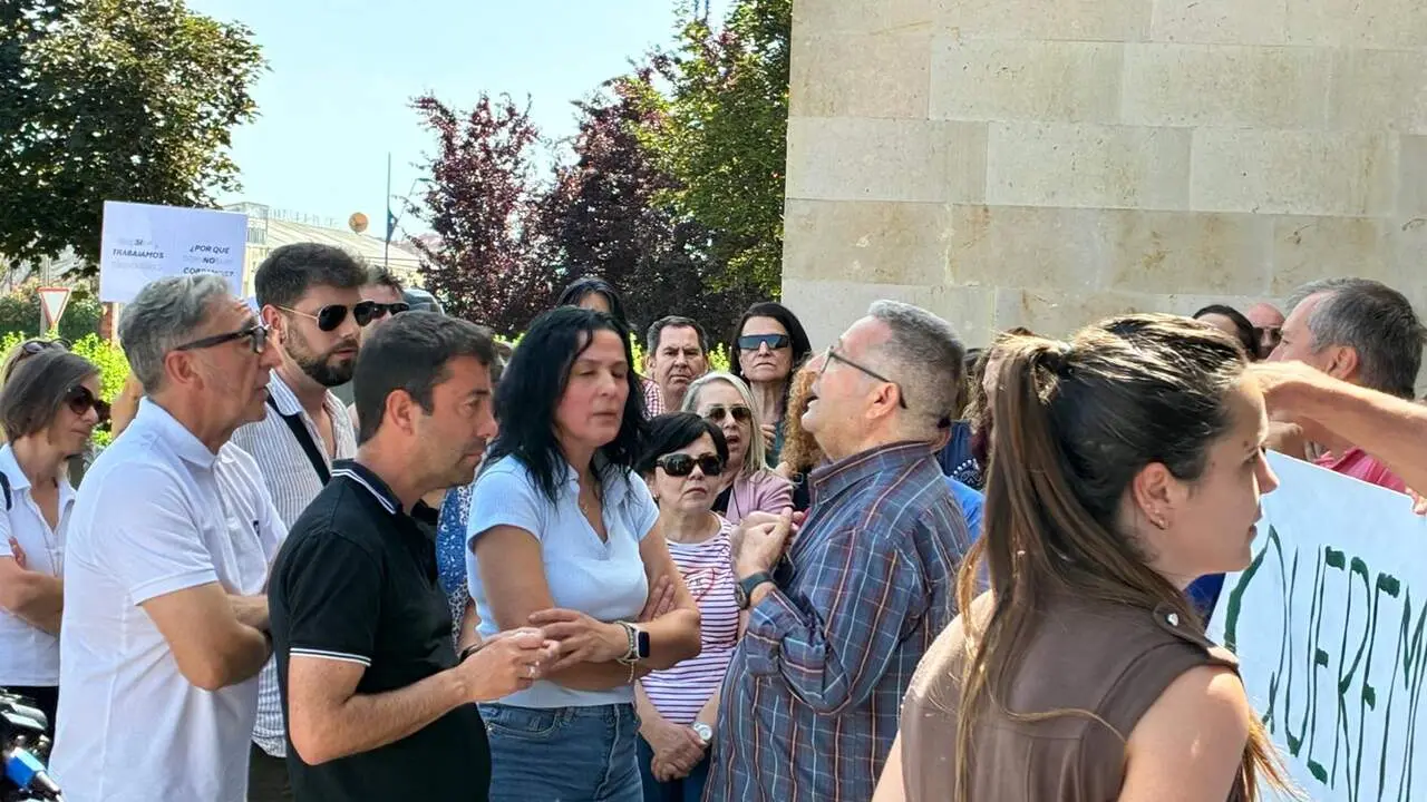 La alcaldesa de San Andr&eacute;s media en el conflicto abierto con los trabajadores por el impago de n&oacute;minas.