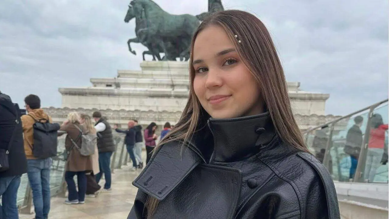 &Aacute;ngela Vec&iacute;n