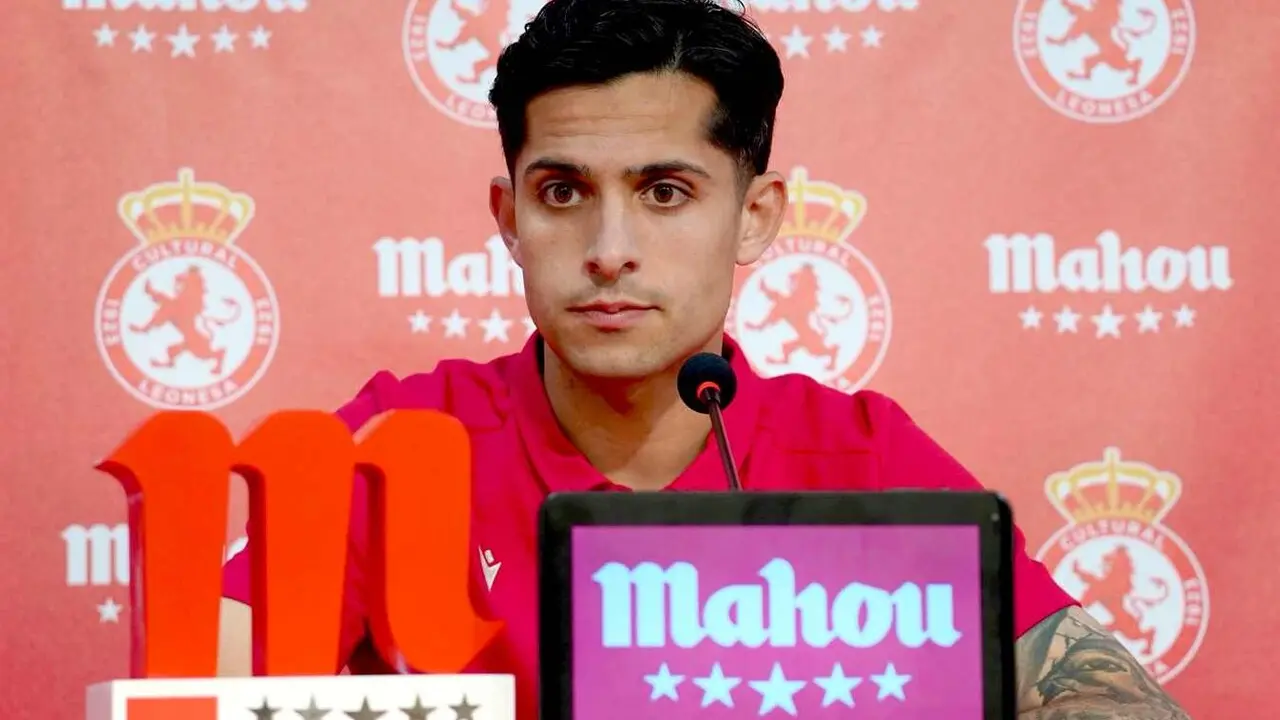 Bicho, durante una rueda de prensa en la Cultural.