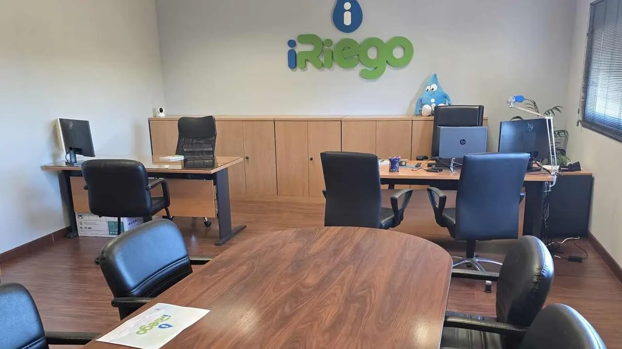 Imagen de la nueva oficina de iRiego en Sevilla.