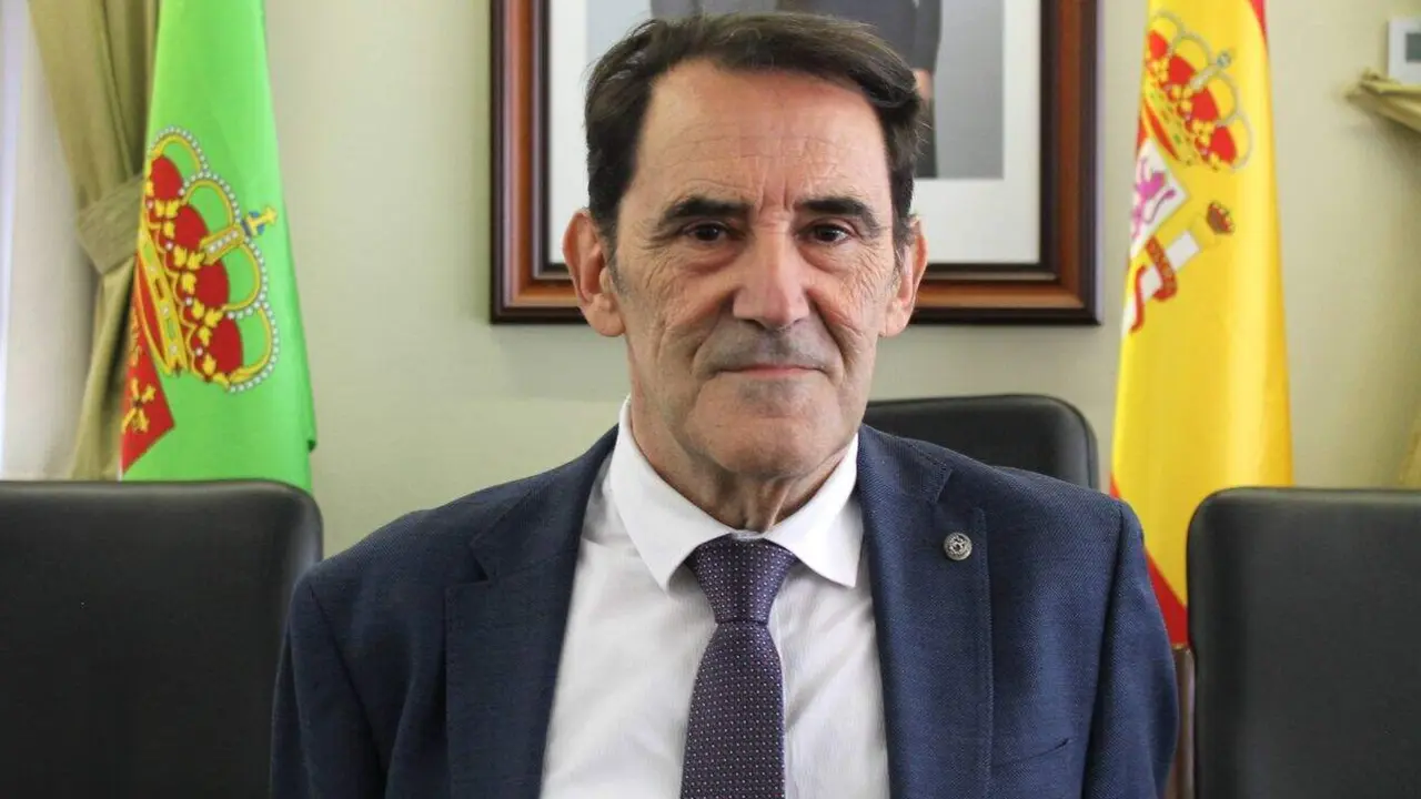 Jose Gabriel Fern&aacute;ndez, Decano de Veterinaria de la ULE 1
